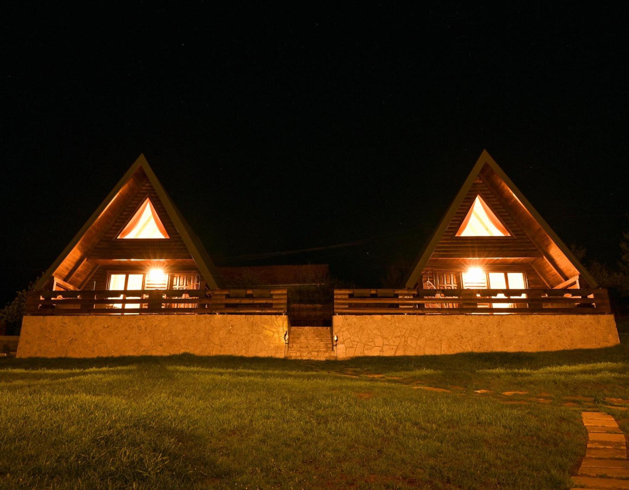 Cottages Relax Jajce Buitenkant foto